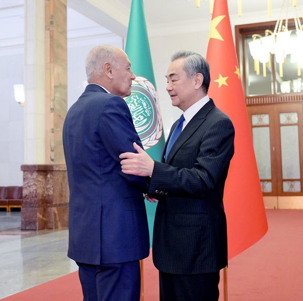 王毅警告日方若一意孤行 將清算日本歷史罪行