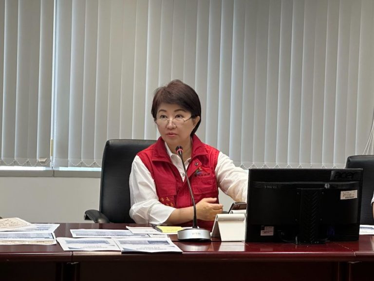 中市府超前部署！盧市長召開跨局處會議 聯防鳳凰颱風、穩定豬肉供應與食安