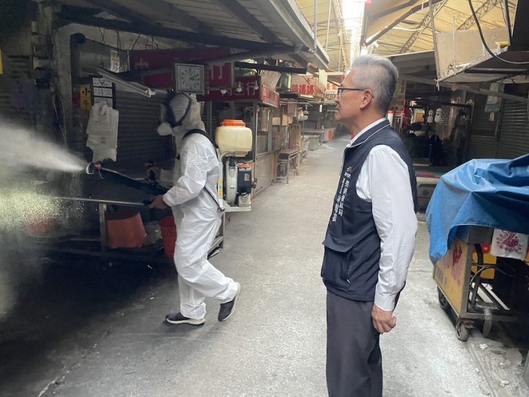 復業在即全面督導！中市府完成全數50處市場防疫作業