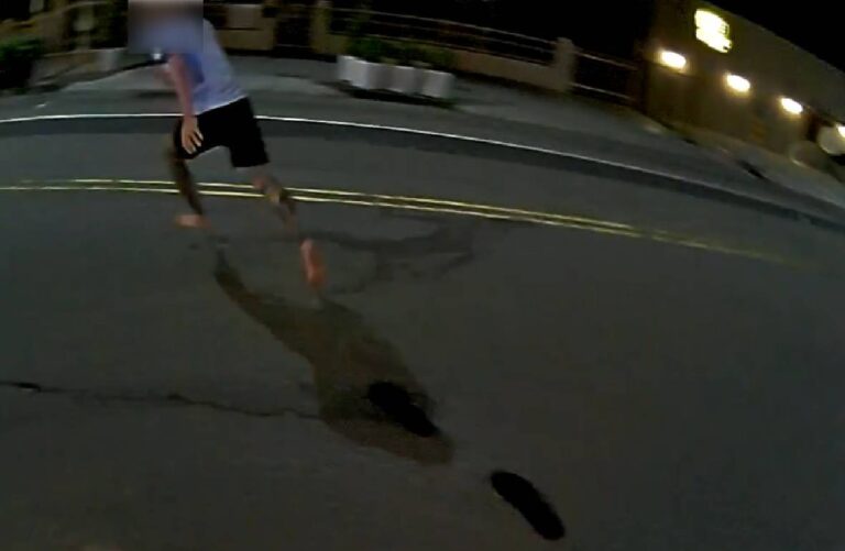 通緝男假藉「尿遁」脫鞋狂奔  最終敗在體力差被逮回送辦