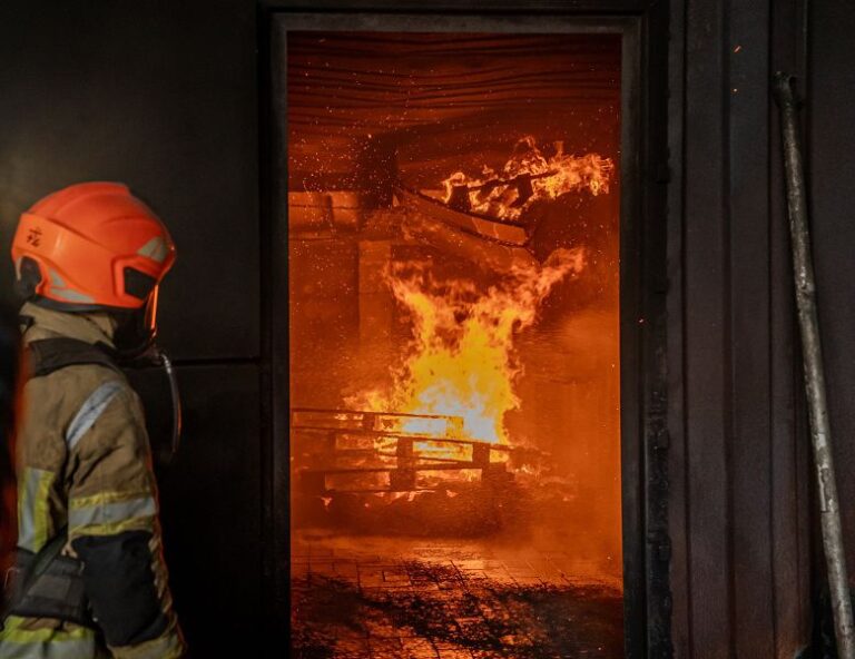 香港宏福苑大火增至128死約200人失聯　火災警報器未有效運作