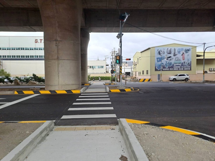 海線交通再進化！梧棲向上路九段號誌全面升級 中市守護行車安全 打造友善人行環境 - 新一代時報