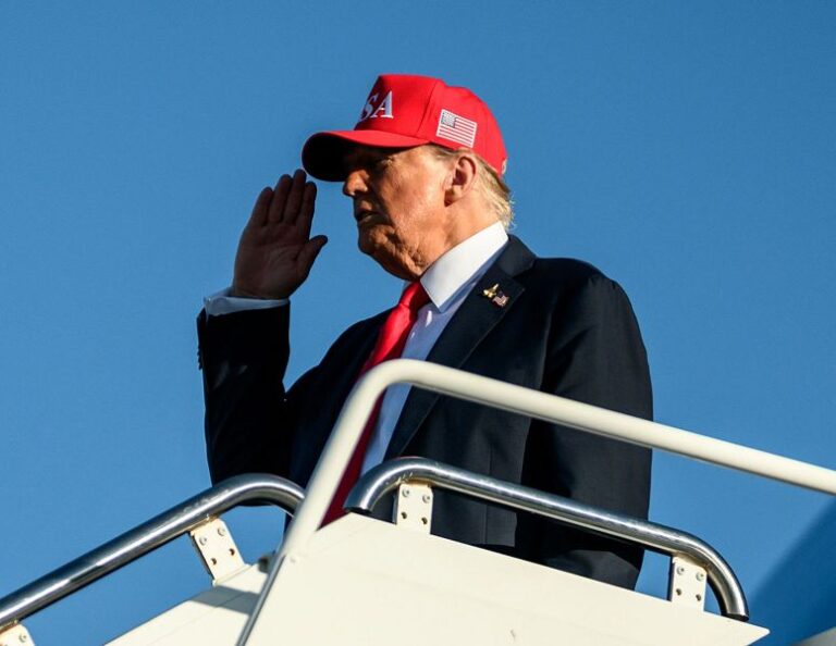 川普四月將訪中 表示與習近平關係良好　