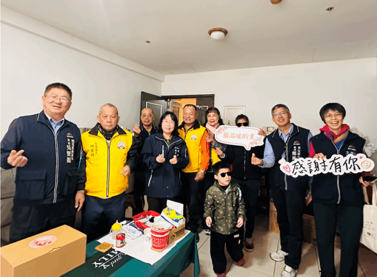 中市溫馨快遞35年送暖不間斷　陪伴家庭平安過年關