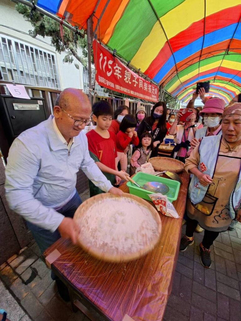傳承傳統文化 台中市議長張清照舉辦搖元宵