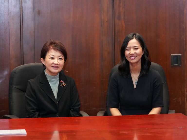 女力首長相會波士頓 盧秀燕與吳弭市長深度交流市政