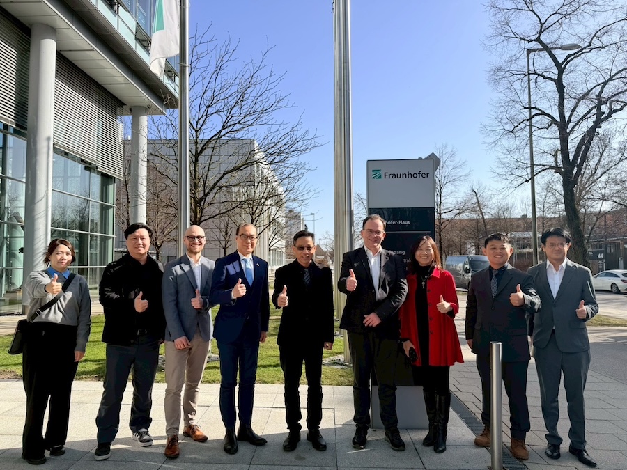 中市府參訪歐盟最大創新與創業中心 推動人才培育與技術對接