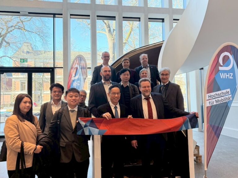 茨維考大學校長接待中市參訪團　深化高科技產學合作交流