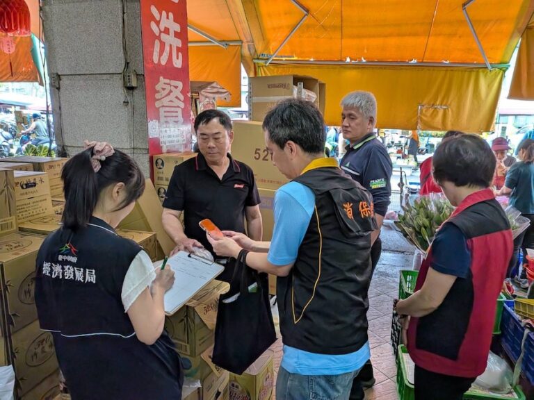 中市府跨機關稽查傳統市場塑膠袋供應 建立協助機制確保穩定