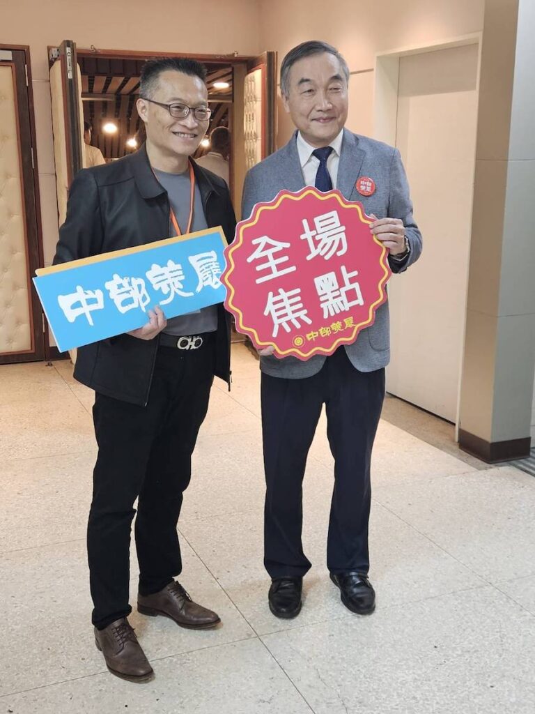 17歲高中生奪墨彩首獎！第73屆中部美展看見新世代藝術能量